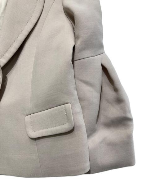 FOXEY BOUTIQUE（フォクシー ブティック）FOXEY BOUTIQUE (フォクシー ブティック) テーラードジャケット ベージュ サイズ:38の古着・服飾アイテム