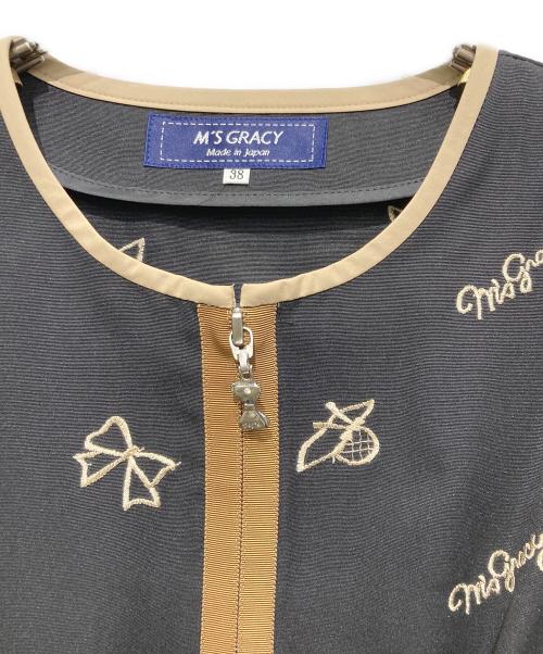 M'S GRACY（エムズグレイシー）M'S GRACY (エムズグレイシー) 刺繍ジップジャケット ブラック サイズ:38の古着・服飾アイテム