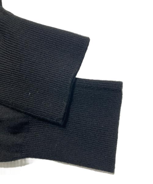 OHGA（オオガ）OHGA (オオガ) ドッキングフリルニット ブラック サイズ:Freeの古着・服飾アイテム