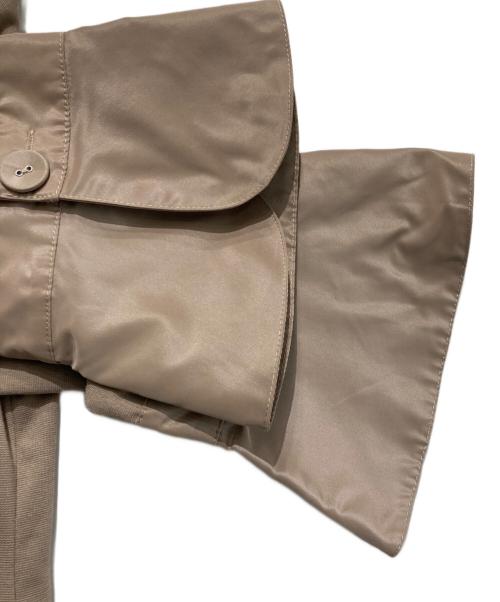 Super Beauty（スーパービューティ）Super Beauty (スーパービューティ) フリルロングコート ベージュ サイズ:42の古着・服飾アイテム