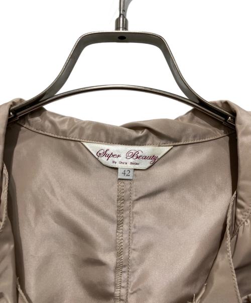 Super Beauty（スーパービューティ）Super Beauty (スーパービューティ) フリルロングコート ベージュ サイズ:42の古着・服飾アイテム