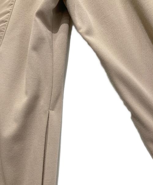 Super Beauty（スーパービューティ）Super Beauty (スーパービューティ) フリルロングコート ベージュ サイズ:42の古着・服飾アイテム