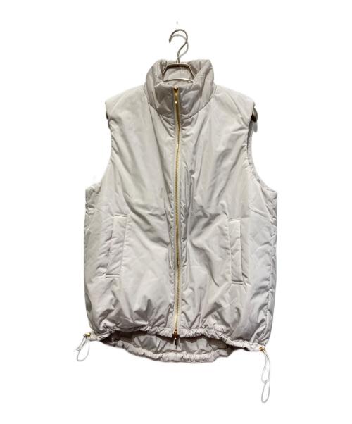 23区（ニジュウサンク）23区 (ニジュウサンク) 中綿 パティング ベスト ホワイト サイズ:38 未使用品の古着・服飾アイテム
