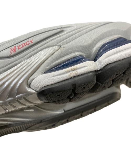 NEW BALANCE（ニューバランス）NEW BALANCE (ニューバランス) M2002RHG ライトグレー サイズ:28の古着・服飾アイテム