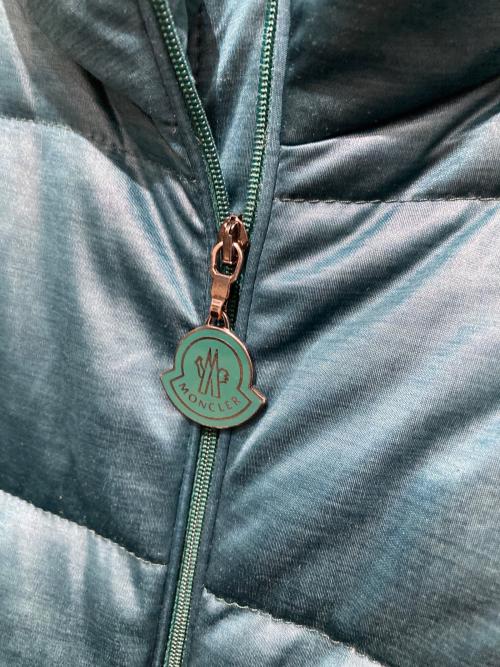 MONCLER（モンクレール）MONCLER (モンクレール) JERSEY ダウンジャケット グリーン サイズ:1の古着・服飾アイテム