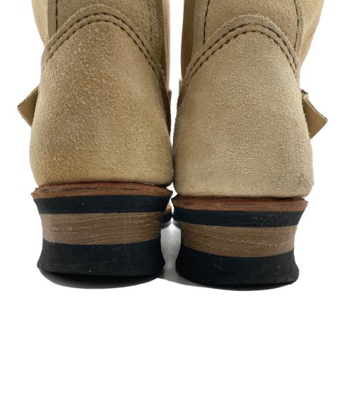 RED WING（レッドウィング）RED WING (レッドウィング) ショートスエードエンジニアブーツ ベージュ サイズ:23.5cmの古着・服飾アイテム