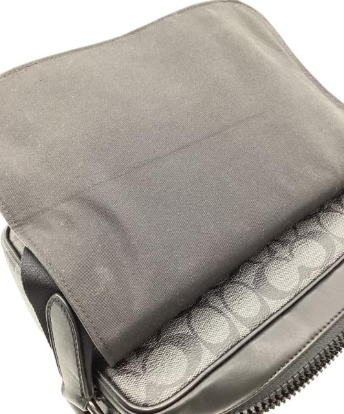 COACH（コーチ）COACH (コーチ) トラック クロスボディ シグネチャー キャンバスの古着・服飾アイテム