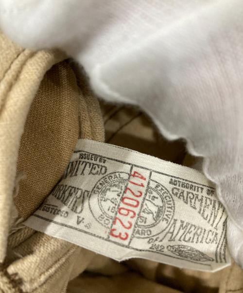 LEE（リー）LEE (リー) モールスキントラッカージャケット ベージュ サイズ:L-Rの古着・服飾アイテム