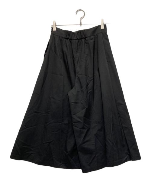 BLUE LABEL CRESTBRIDGE（ブルーレーベルクレストブリッジ）BLUE LABEL CRESTBRIDGE (ブルーレーベルクレストブリッジ) マットツイルストレッチスカート風パンツ ブラック サイズ:38の古着・服飾アイテム