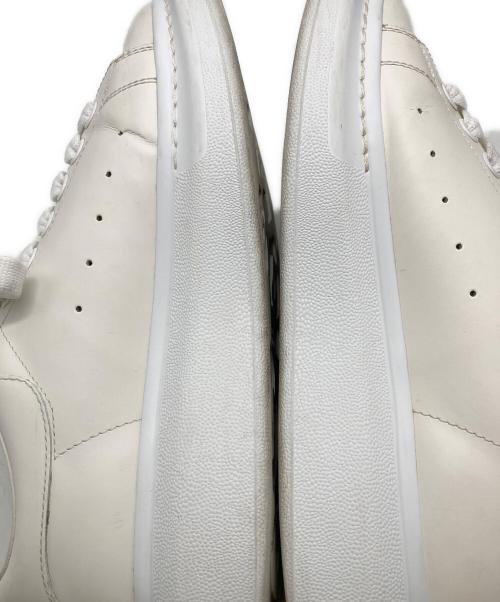 ALEXANDER McQUEEN（アレキサンダーマックイーン）ALEXANDER McQUEEN (アレキサンダーマックイーン) オーバーサイズドスニーカー ホワイト サイズ:40の古着・服飾アイテム
