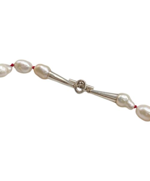 YLEVE（イレーヴ）YLEVE (イレーヴ) パールネックレス ホワイトの古着・服飾アイテム