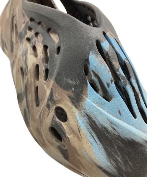 adidas（アディダス）adidas (アディダス) YEEZY (イージー) FOAMRNNR MX Cinder ブラウン サイズ:9の古着・服飾アイテム