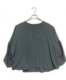BEARDSLEY（ビアズリー）の古着「袖ギャザーTブラウス」｜グリーン