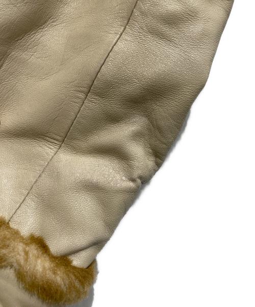 AVIREX（アヴィレックス）AVIREX (アヴィレックス) 切替レザージャケット ベージュ サイズ:Mの古着・服飾アイテム