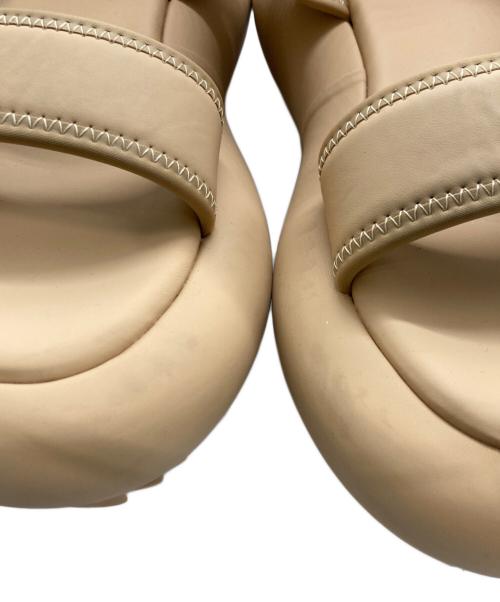 YELLO（イエロ）YELLO (イエロ) スニーカーサンダル ベージュ サイズ:XLの古着・服飾アイテム