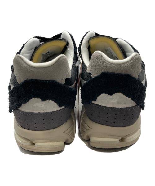 NEW BALANCE（ニューバランス）NEW BALANCE (ニューバランス) M2002RDJ ブラック×ホワイト サイズ:27.5の古着・服飾アイテム
