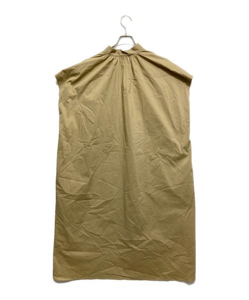 UNITED ARROWS TOKYO（ユナイテッドアローズトウキョウ）UNITED ARROWS TOKYO (ユナイテッドアローズトウキョウ) ノースリーブワンピース ベージュ サイズ:Freeの古着・服飾アイテム