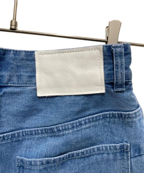 MACPHEE（マカフィー）MACPHEE (マカフィー) ボタニカルエンブロイダリーデニム タックワイドパンツ スカイブルー サイズ:32の古着・服飾アイテム