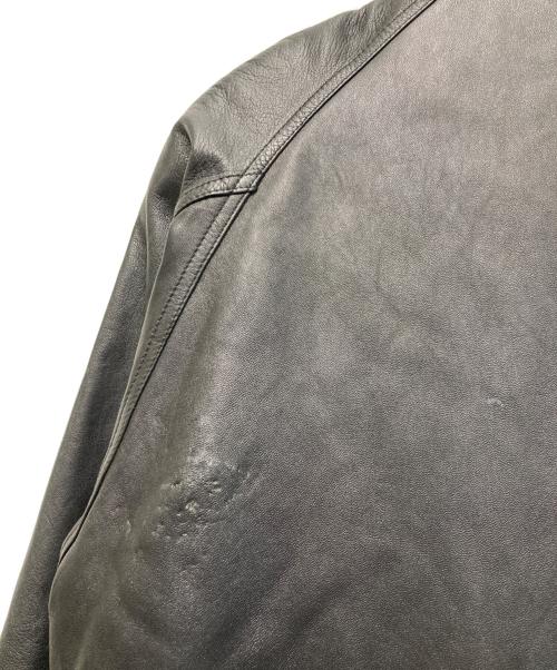 GIANNI VALENTINO（ジャンニバレンチノ）GIANNI VALENTINO (ジャンニバレンチノ) レザーコート ブラック サイズ:Mの古着・服飾アイテム