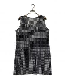 PLEATS PLEASE（プリーツプリーズ）の古着「ノースリーブワンピース」｜ブラック×ホワイト