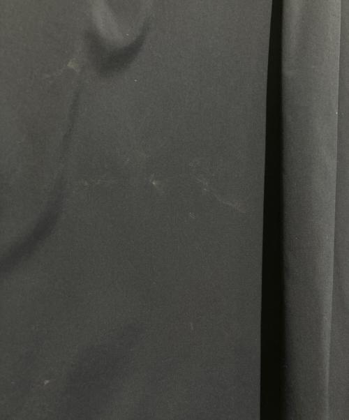 Mame Kurogouchi（マメクロゴウチ）mame kurogouchi (マメクロゴウチ) Curved Pleated Shirt ネイビー サイズ:2の古着・服飾アイテム