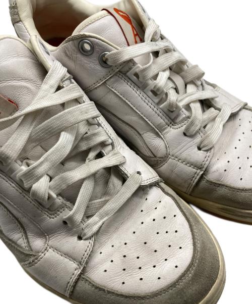 PUMA（プーマ）PUMA (プーマ) AMI PARIS (アミ パリス) SLIPSTREAM LO ホワイト サイズ:27㎝の古着・服飾アイテム