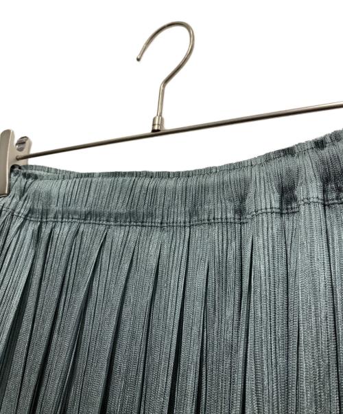 PLEATS PLEASE（プリーツプリーズ）PLEATS PLEASE (プリーツプリーズ) プリーツスカート グリーン サイズ:5の古着・服飾アイテム