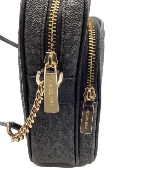MICHAEL KORS（マイケル・コース）MICHAEL KORS (マイケル・コース) JET SET TRAVEL NS チェーン クロスボディ ミディアム ブラックの古着・服飾アイテム