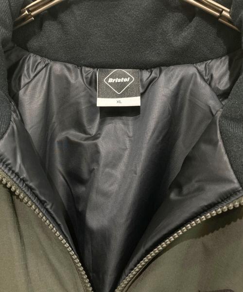 F.C.R.B.（エフシーレアルブリストル）F.C.R.B. (エフシーレアルブリストル) INSULATED VENTILATION JACKET グリーン サイズ:XLの古着・服飾アイテム