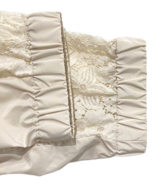 Super Beauty（スーパービューティ）Super Beauty (スーパービューティ) レースナイロン切り替えフーデットコート ホワイト サイズ:40の古着・服飾アイテム