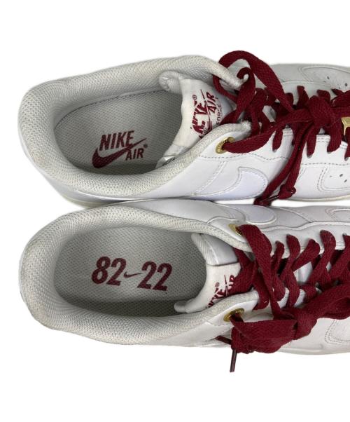 NIKE（ナイキ）NIKE (ナイキ) AIR FORCE 1 '07 PRM ホワイト×レッド サイズ:26.5cmの古着・服飾アイテム