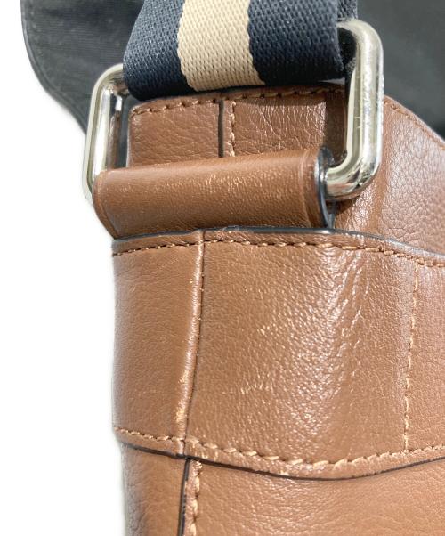 COACH（コーチ）COACH (コーチ) Charles Small Messenger ブラウンの古着・服飾アイテム