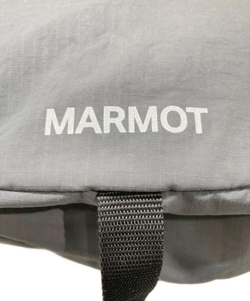 MARMOT（マーモット）Marmot (マーモット) CROSS BAG グレーの古着・服飾アイテム