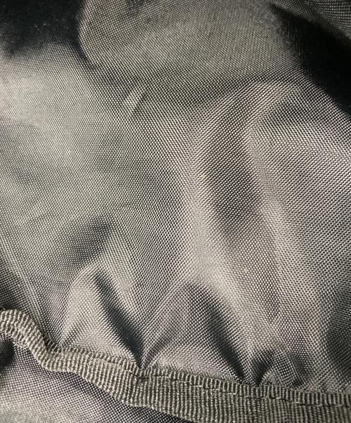 MARMOT（マーモット）Marmot (マーモット) CROSS BAG グレーの古着・服飾アイテム