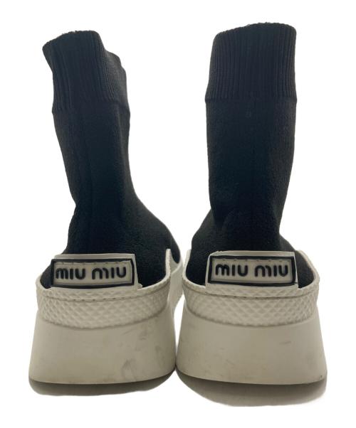 MIU MIU（ミュウミュウ）MIU MIU (ミュウミュウ) ロゴソックススニーカー ブラック サイズ:35の古着・服飾アイテム