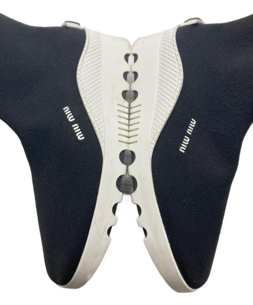 MIU MIU（ミュウミュウ）MIU MIU (ミュウミュウ) ロゴソックススニーカー ブラック サイズ:35の古着・服飾アイテム