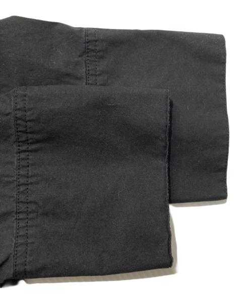 Adam et Rope（アダム エ ロペ）Adam et Rope (アダム エ ロペ) スキッパーフーディシャツ ブラック サイズ:Free 未使用品の古着・服飾アイテム