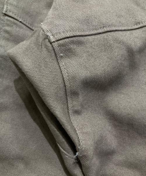 ripvanwinkle（リップヴァンウィンクル）ripvanwinkle (リップヴァンウィンクル) R+040 イージーパンツ カーキ サイズ:3の古着・服飾アイテム