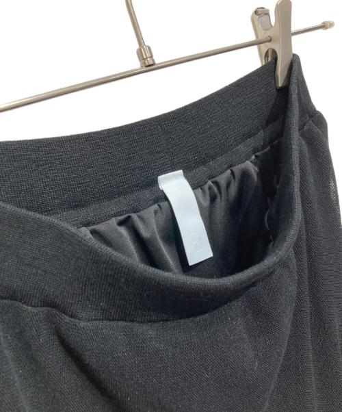 CFCL（シーエフシーエル）CFCL (シーエフシーエル) CASCADES TIERED SKIRT ブラック サイズ:1の古着・服飾アイテム