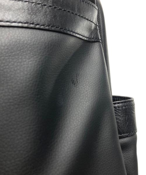 Vivienne Westwood（ヴィヴィアンウエストウッド）Vivienne Westwood (ヴィヴィアンウエストウッド) オーブプレートバックパック ブラック サイズ:不明の古着・服飾アイテム
