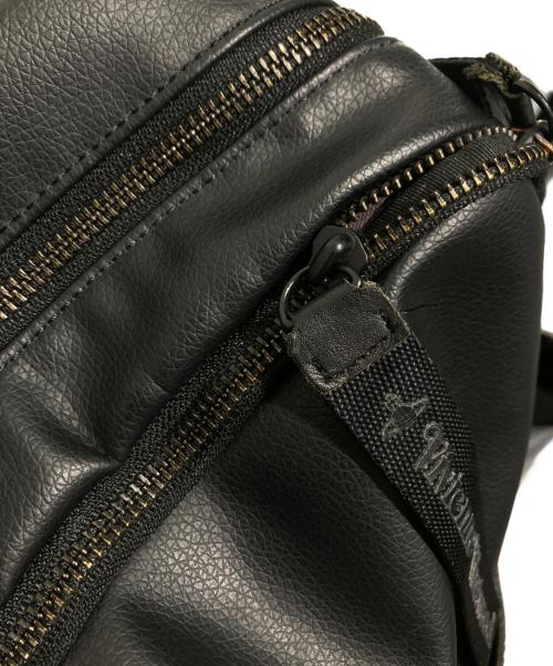 Vivienne Westwood（ヴィヴィアンウエストウッド）Vivienne Westwood (ヴィヴィアンウエストウッド) オーブプレートバックパック ブラック サイズ:不明の古着・服飾アイテム