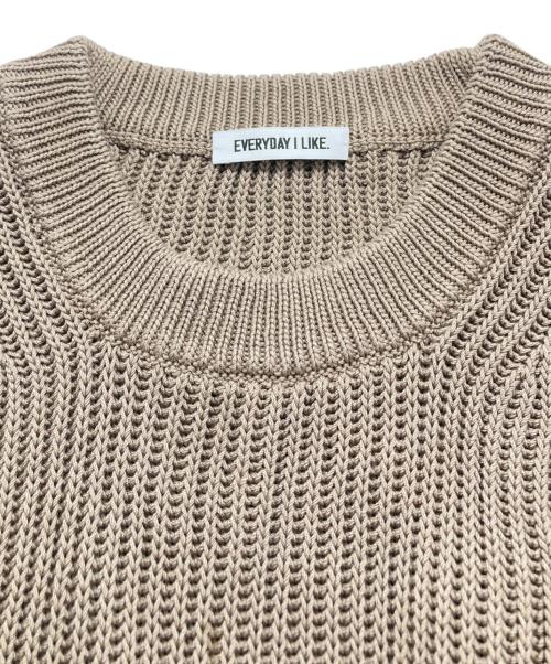 EVERYDAY I LIKE.（エヴリデイ アイ ライク）EVERYDAY I LIKE. (エヴリデイ アイ ライク) Polite ニット ベスト カーキ サイズ:FREEの古着・服飾アイテム