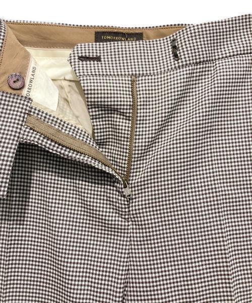 TOMORROW LAND collection（トゥモローランドコレクション）TOMORROW LAND collection (トゥモローランドコレクション) シルキーギンガムチェック ストレートパンツ ホワイト×ブラウン サイズ:36の古着・服飾アイテム