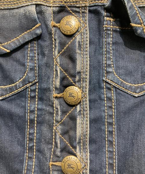 BURBERRY BLUE LABEL（バーバリー ブルー レーベル）BURBERRY BLUE LABEL (バーバリー ブルー レーベル) デニムジャケット インディゴ サイズ:36の古着・服飾アイテム