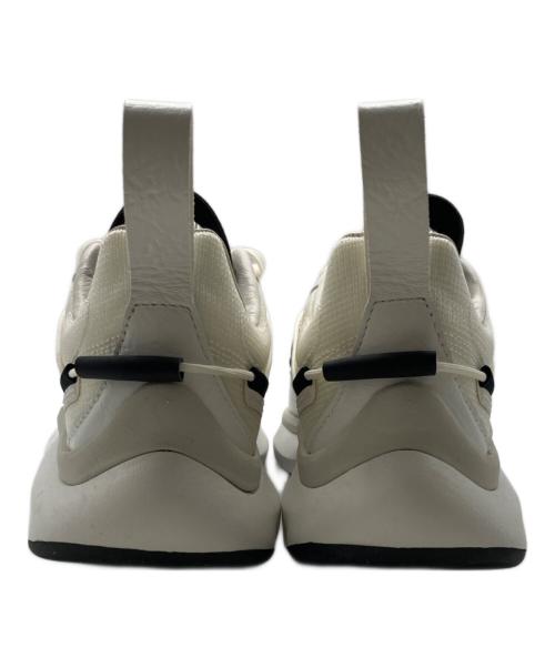 Y-3（ワイスリー）Y-3 (ワイスリー) SHIKU RUN Core White/Black/Orbit Grey サイズ:24.5cm.の古着・服飾アイテム
