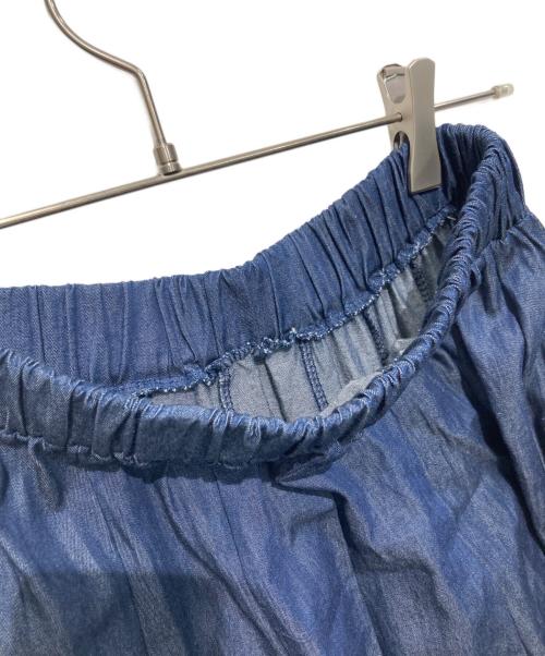 TRANOI（トラノイ）TRANOI (トラノイ) 26SS サーキュラーデニムスカート インディゴ サイズ:1 未使用品の古着・服飾アイテム