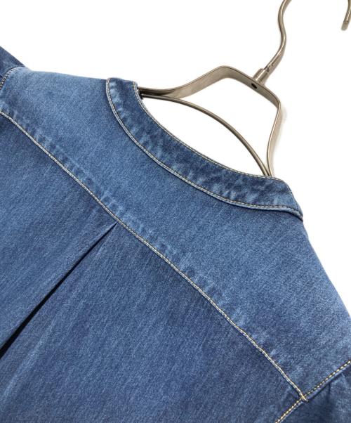 TAE ASHIDA（タエ アシダ）TAE ASHIDA (タエ アシダ) 24SS デニム フリル ブラウス インディゴ サイズ:9の古着・服飾アイテム