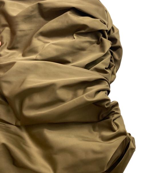 DOS DIOSAS（ドスディオサス）DOS DIOSAS (ドスディオサス) バルーンスリーブジャケット カーキ サイズ:38 未使用品の古着・服飾アイテム