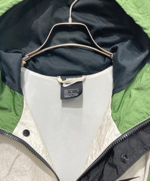 NIKE（ナイキ）NIKE (ナイキ) NSW SWOOSH WOVEN HOODED JACKET グリーン サイズ:Mの古着・服飾アイテム