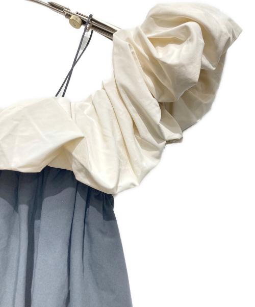 THE TOE（ザ・トゥー）THE TOE (ザ・トゥー) Erie frills onepiece ブラック×ベージュ サイズ:Mの古着・服飾アイテム